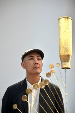 <p>Tuan Andrew Nguyen. Our Ghosts Live in the Future exhibition. Photography by Pep Herrero</p>